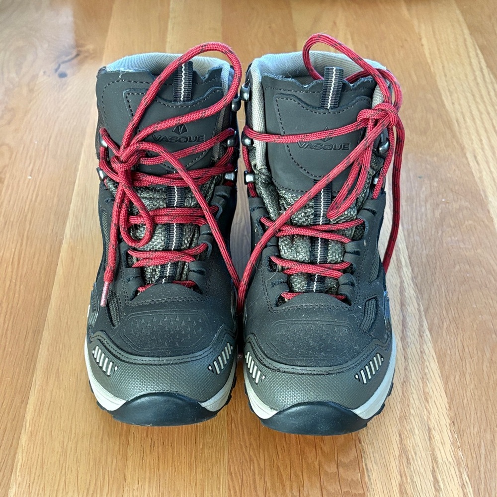 Vasque Kids Boots - Black and Red